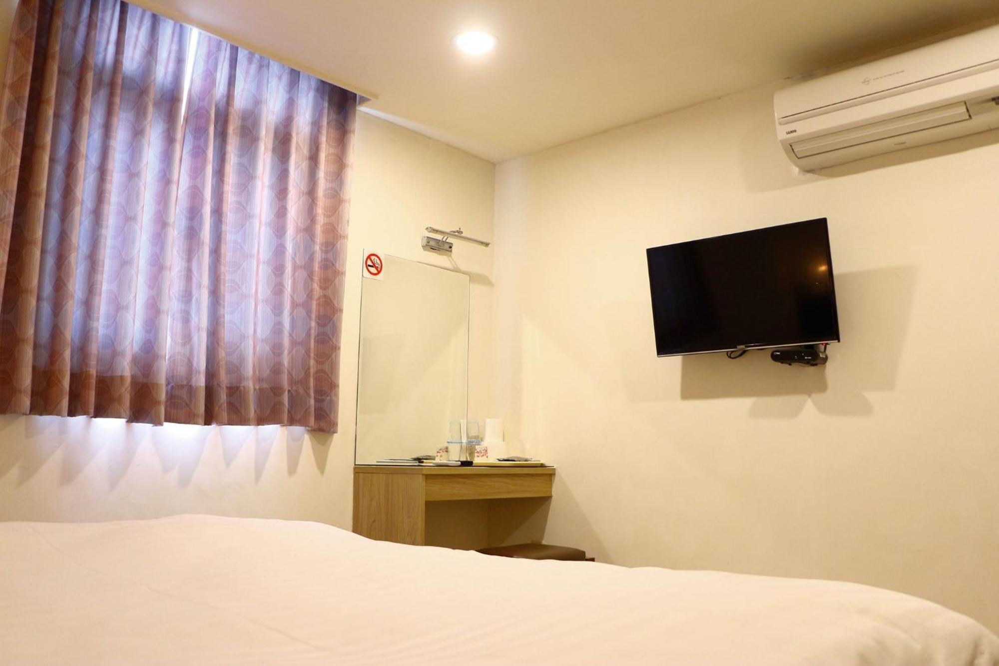D.Y. Hotel Taichung Habitación foto